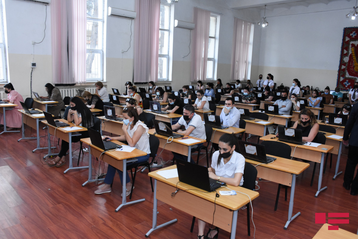 Bu gün 3055 müəllim üçün təkrar imtahan keçirilir