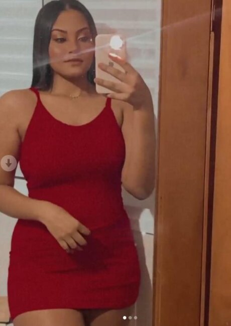 Maşında cinsi əlaqəyə girən 15 yaşlı qız infarkt keçirdi, öldü - FOTOLAR