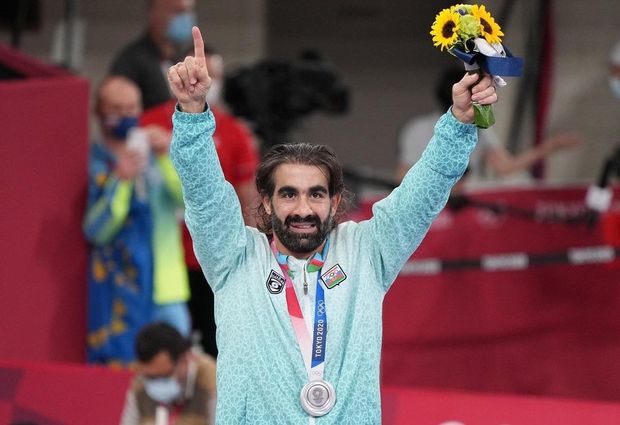 Rafael Ağayev alqışlarla qarşılanıb - VİDEO