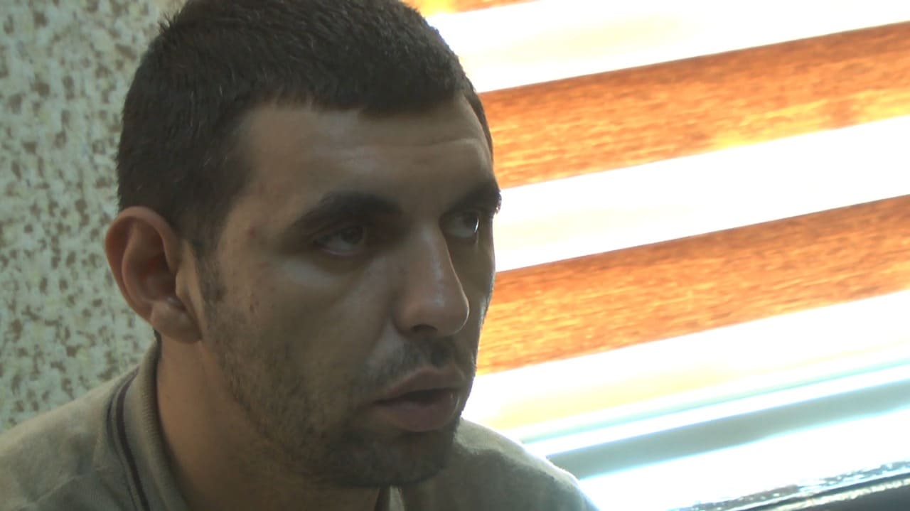 Gəncədə silah satmaq istəyən şəxs saxlanılıb - FOTO (ÖZƏL)