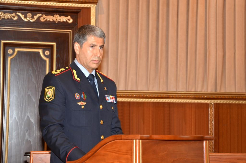 Vilayət Eyvazov işdən qovduğu polis rəisini yeni vəzifəyə TƏYİN ETDİ