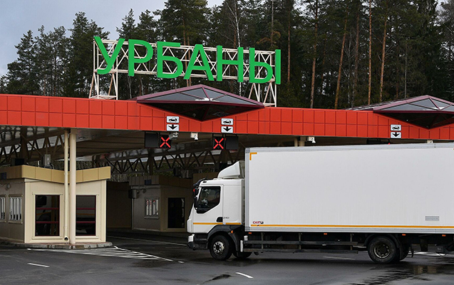 Latviya Belarusla sərhəddə fövqəladə vəziyyət elan edir