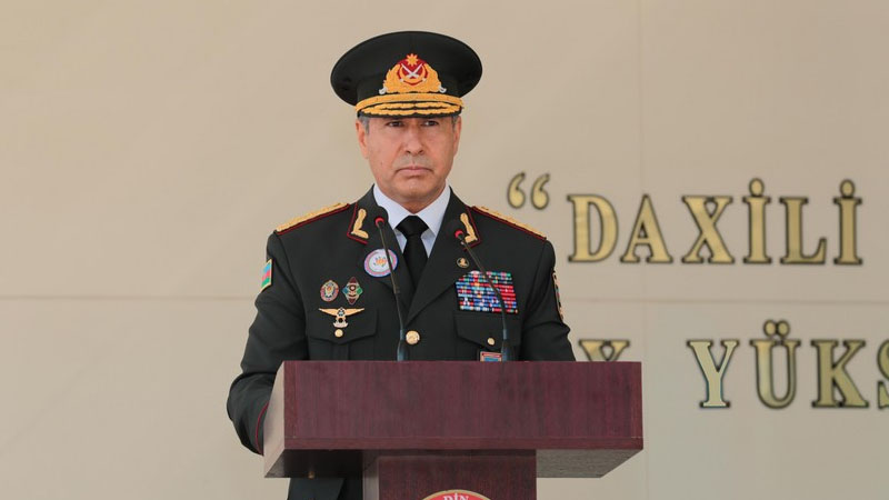 Nazir bu rayonun polis rəisini işdən çıxardı