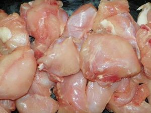 Rusiyadan gətirilən yararsız toyuq məhsulunun satılmasının qarşısı alındı