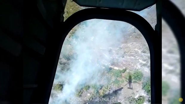 Qəbələdə dağlıq ərazidəki yanğına FHN-in ikinci helikopteri cəlb olundu - VİDEO