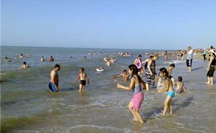 Dəniz suyunun keyfiyyəti çirkli sayılan çimərliklər açıqlanıb