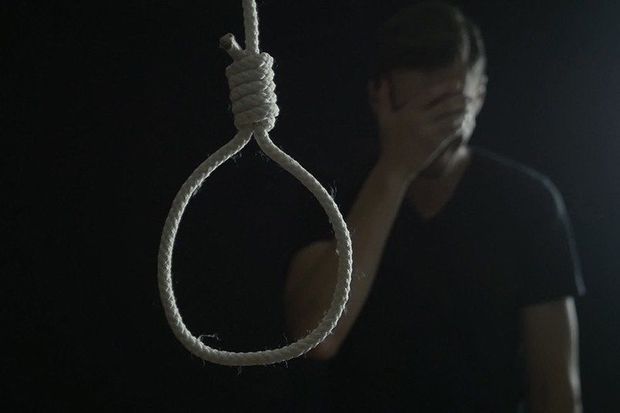 Azərbaycanda şagird intihar etdi