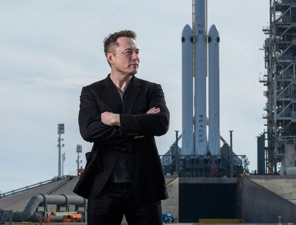 İlon Mask növbəti kosmik missiyanın anonsunu verdi - FOTO