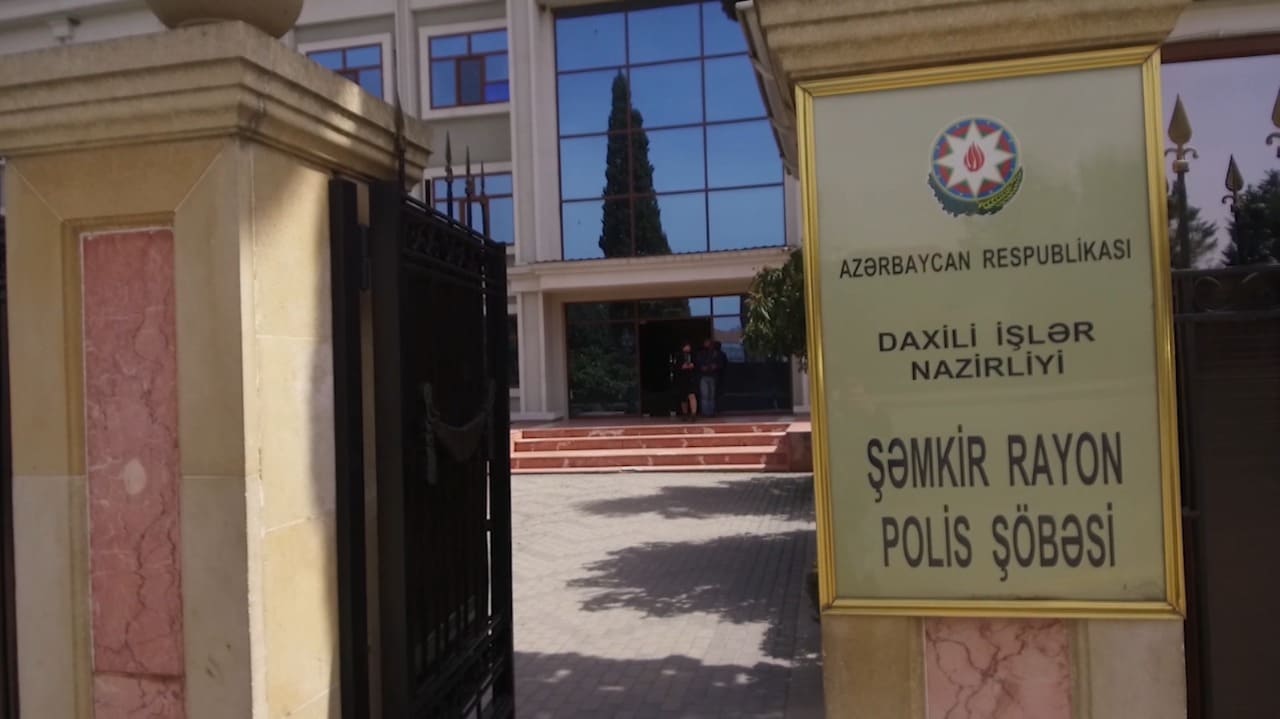 Şəmkirdə quldurluq etməkdə şübhəli bilinən şəxslər saxlanılıb - FOTO (ÖZƏL)