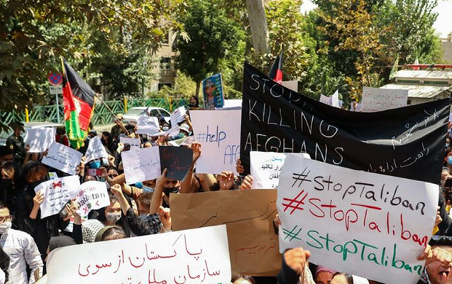 İrandakı əfqan qadınlar etiraz aksiyasına başladı