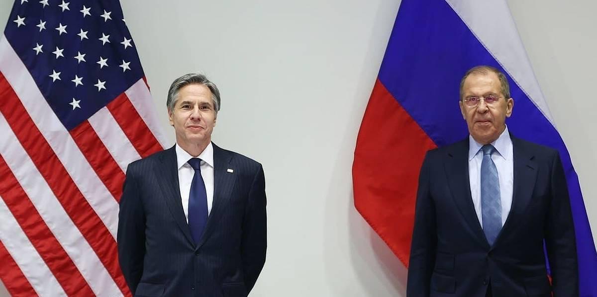 ABŞ və Rusiya xarici işlər nazirləri Əfqanıstandakı vəziyyəti müzakirə ediblər