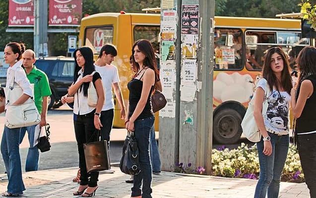 Erməni qız Azərbaycana olan sevgisindən adını və dinini dəyişdi - FOTO