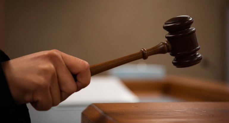 Mədəniyyət nazirinin sabiq müavininə 8 il həbs cəzası verildi