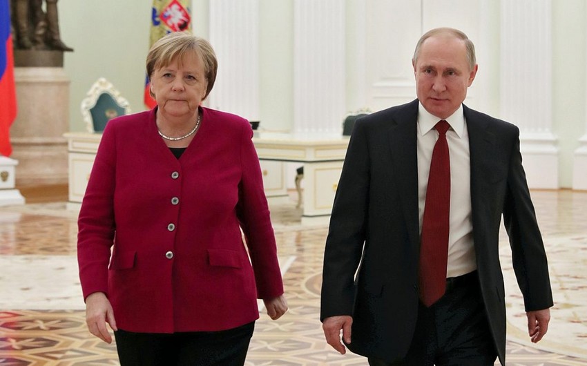Almaniya kansleri Putinlə Əfqanıstanı müzakirə edəcək
