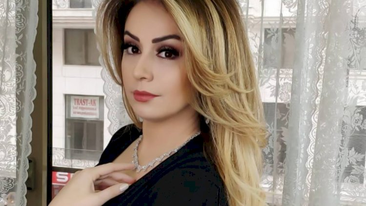 Roza Zərgərli gəlininin fotosunu paylaşdı