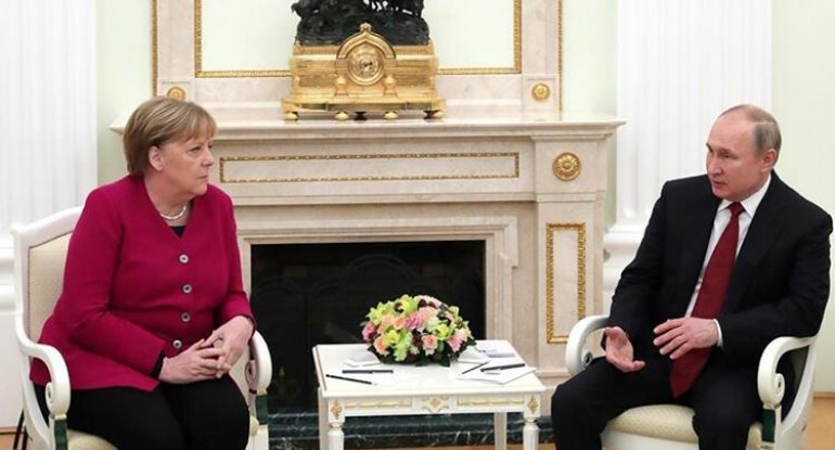 Merkeldən Putinə: 