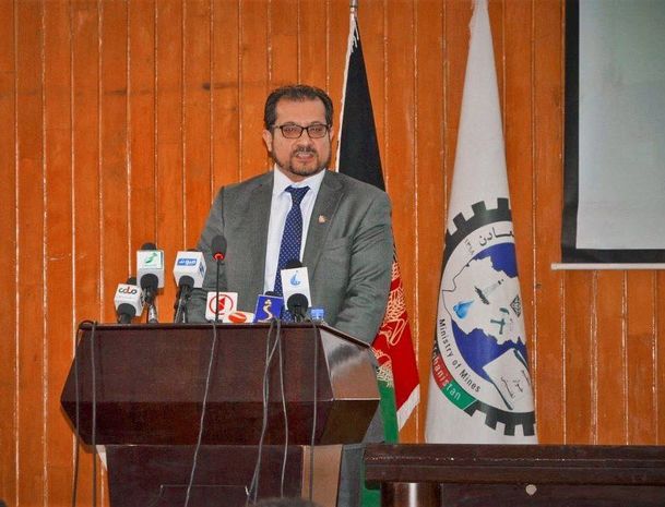 Əfqanıstanın keçmiş naziri Almaniyada velokuryer işləyir - FOTO