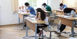 Dövlət sifarişli yerlərə qəbul şansı hansı qrupda yüksəkdir?