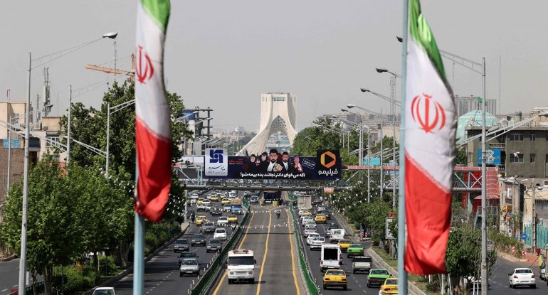 İranda gözlənilməz istefa - FOTO