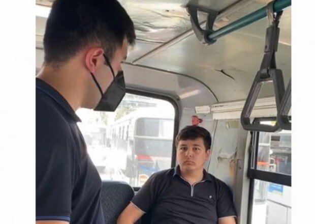 Polis mülki geyimdə reyd keçirdi