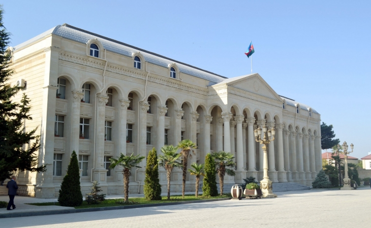 Yevlaxda yəhudi vətəndaşların fəaliyyətinə icazə verilmir - ŞİKAYƏT