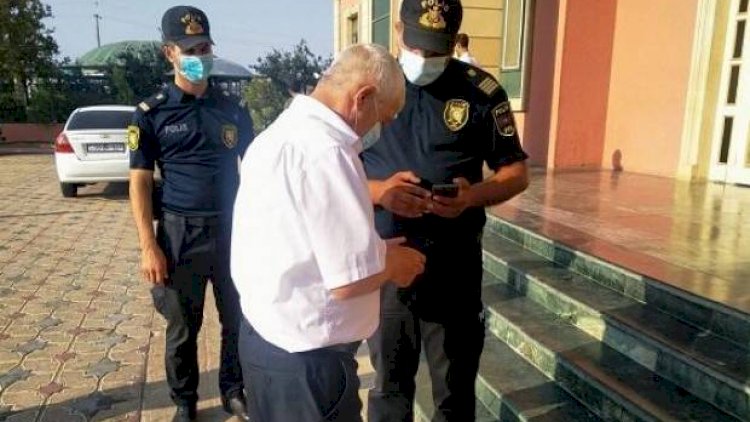 Polis toya gedən 12 nəfəri geri qaytardı