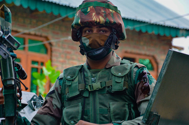 Pakistan ordusunun hərbçiləri minaya düşdü: Ölən və yaralananlar var