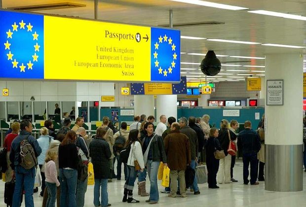 Aİ bir sıra ölkələrdən gələnlər üçün məhdudiyyətlər tətbiq edəcək