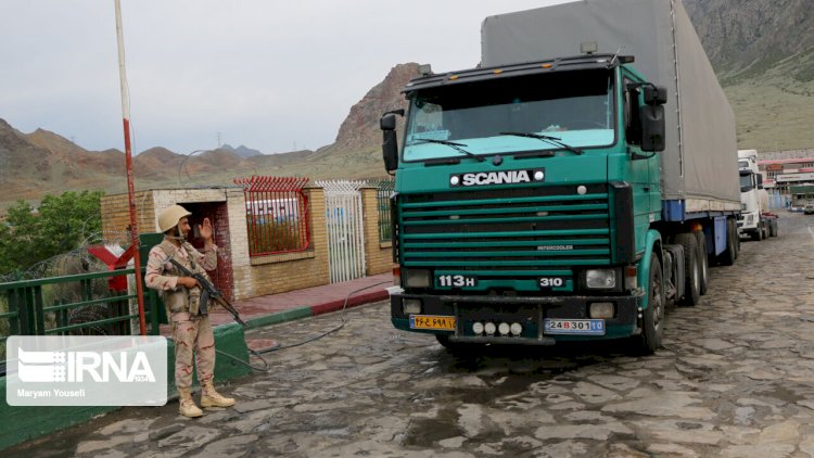 “Ermənistan-İran sərhədində 120 yük maşını çarəsiz durumda idi“ - Rəsmi