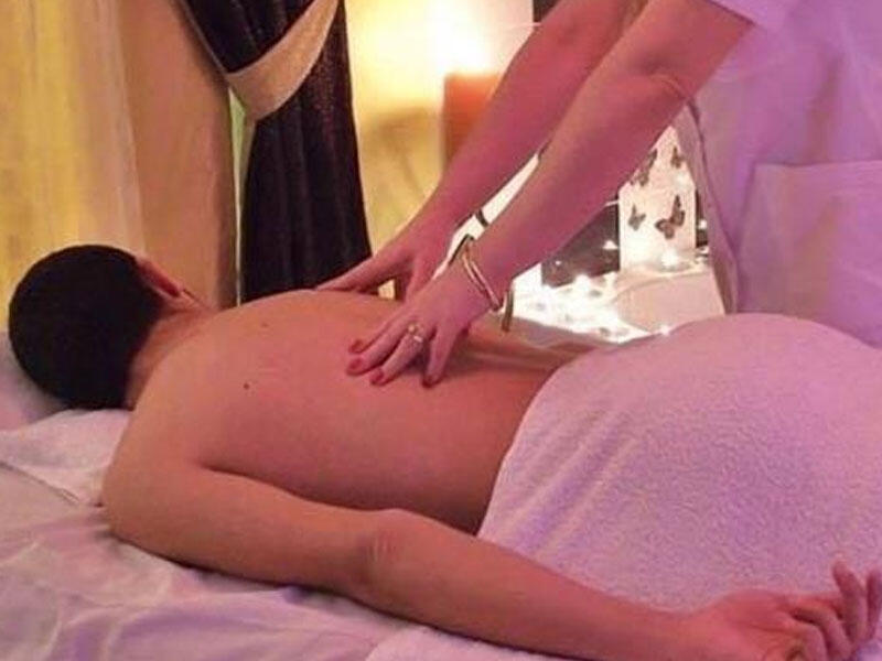 Bələdiyyə üzvləri masaj salonunda tutuldular: 