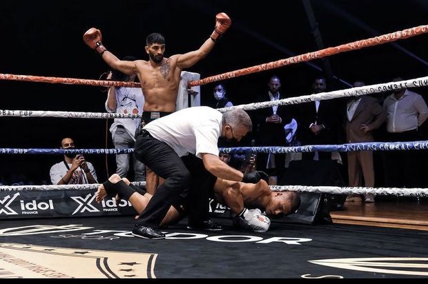 Azərbaycanlı “Altın qurd” rəqibini birinci raundda nokauta saldı - FOTO/VİDEO