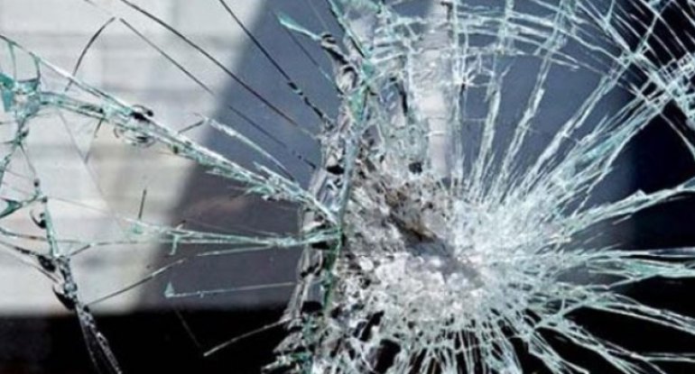 Hacıqabulda ağır qəza olub, ölən və xəsarət alanlar var