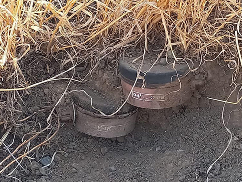 Ermənilər Ağdamda minaları üst-üstə basdırıb - FOTO