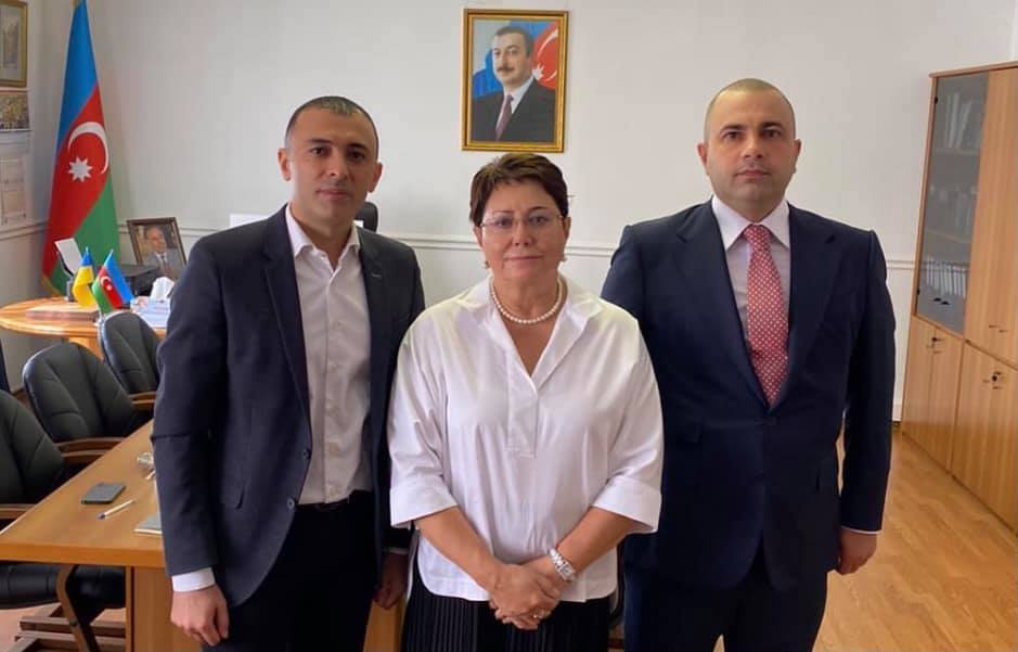 Azərbaycanın Ukraynadakı səfiri UAR-ın yeni rəhbərliyini qəbul edib