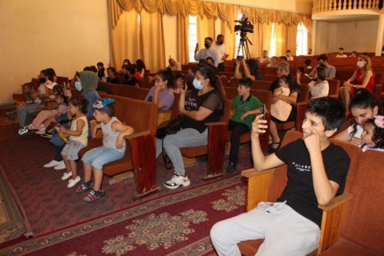 Ağstafa Regional Mədəniyyət İdarəsinin şəhid və qazi övladlarına qayğısı sonsuzdur