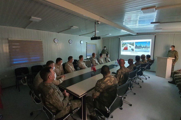 Ağdamdakı Türkiyə-Rusiya Monitorinq Mərkəzində Türkiyənin Zəfər bayramı qeyd edilib - FOTO