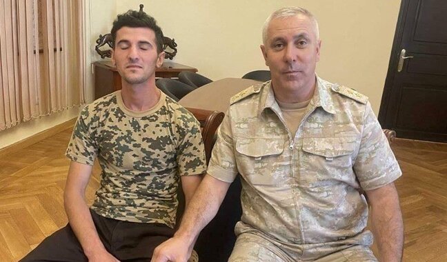 Rüstəm Muradov əsir Cəmil Babayevlə görüşdü - FOTO