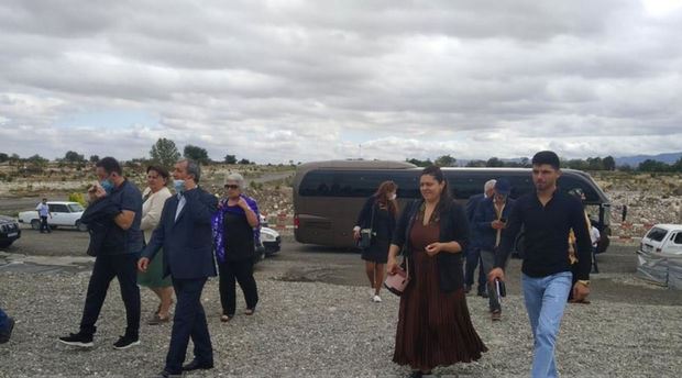 Ağdam sakinlərinin doğma şəhərə səfəri baş tutub - FOTO