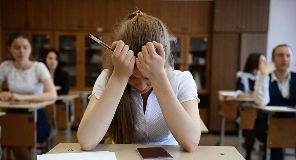 Azərbaycanda 600 baldan çox bal toplayan tələbə universitetə daxil ola bilmədi - SİYAHI