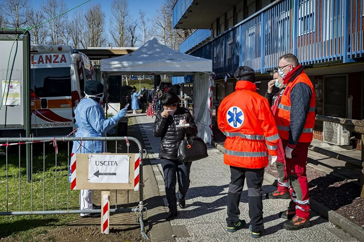 Böyük Britaniyada koronavirusa yoluxanların sayı 7 milyonu ötüb