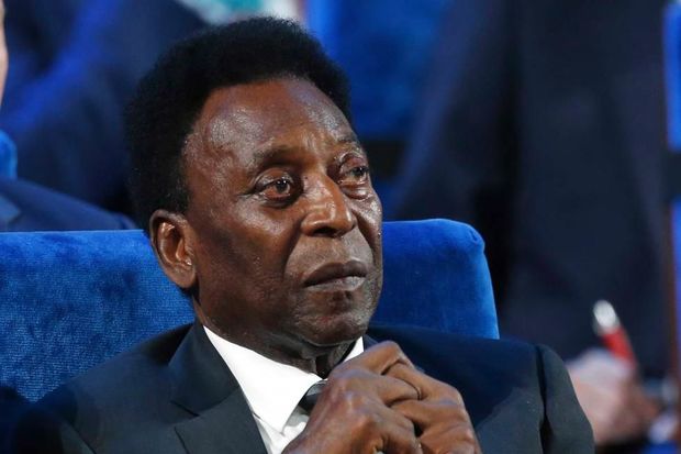 Pele əməliyyat olundu - FOTO