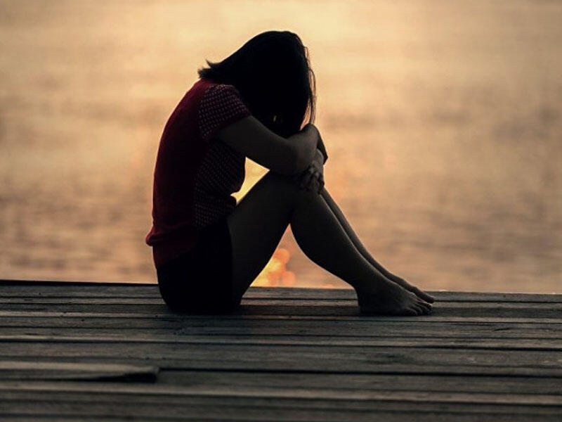 Səhvən başqa ailəyə verildiyini öyrənən qızdan ŞOK ADDIM