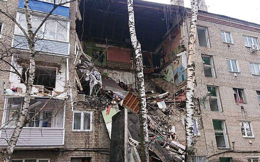 Rusiyada yaşayış binasında partlayış olub, yaralananlar var