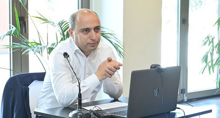 Emin Əmrullayev əmr imzaladı