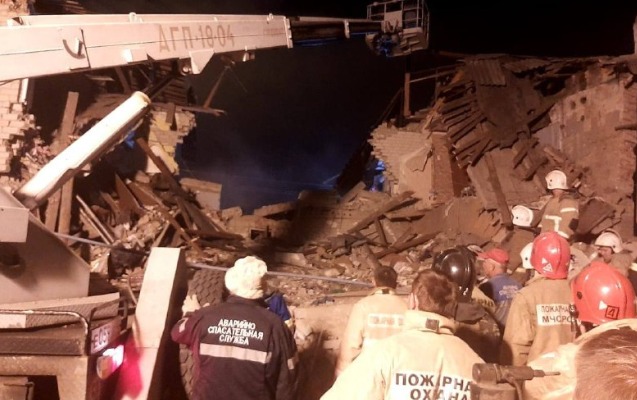 Rusiyada evdə partlayış - Ölənlər var + Fotolar