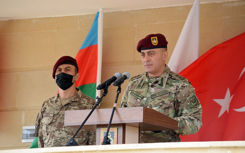 General-leytenant Hikmət Mirzəyev: 