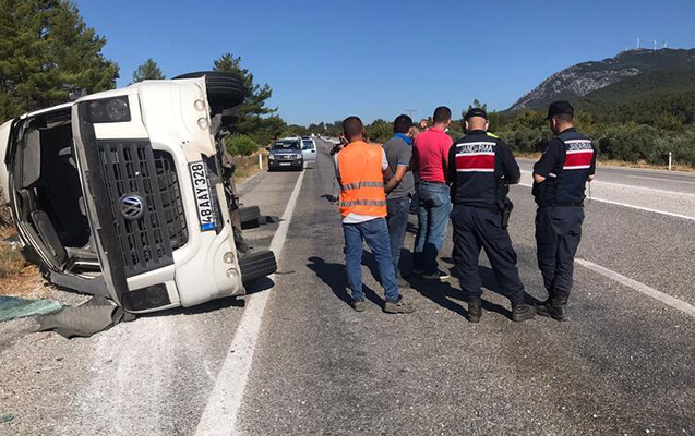 Ukraynalı turistlər Türkiyədə qəzaya düşdülər - 1 ölü, 35 yaralı