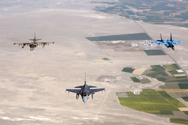 Azərbaycan-Türkiyə döyüş təyyarələrinin təlimindən yeni görüntülər - FOTO/VİDEO