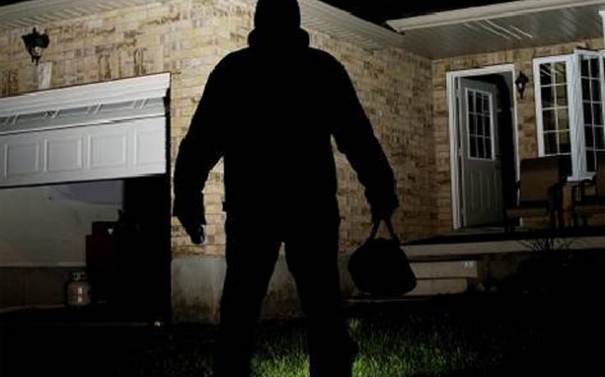 AVRO-2020 vaxtı Bakıda əcnəbi azarkeşi qarət edən şəxs tutulub