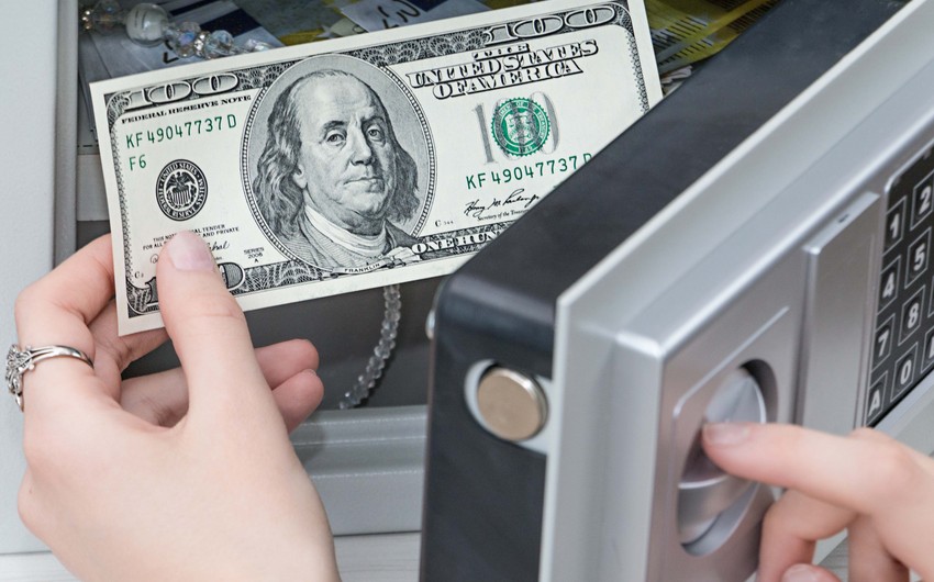 Azərbaycanın strateji valyuta ehtiyatları 53 milyard dolları keçib